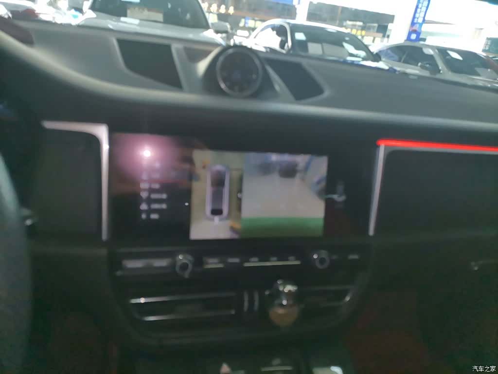 Porsche Macan, 2019 9