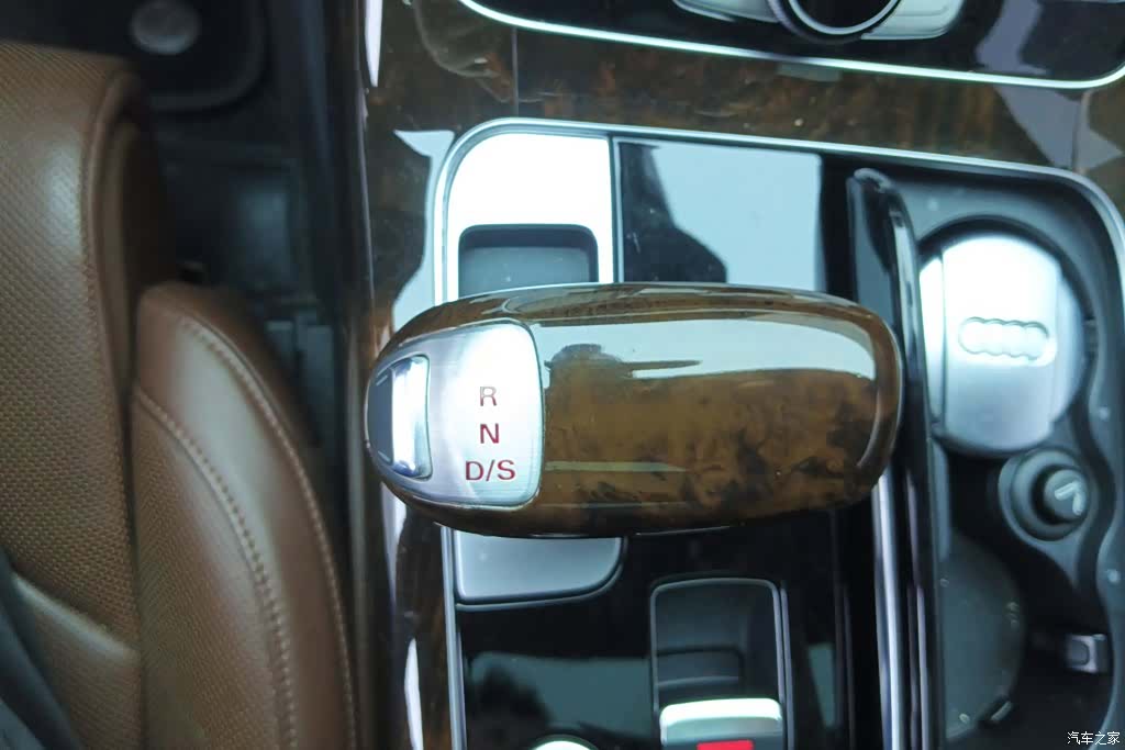 Audi A8L, 2017 16