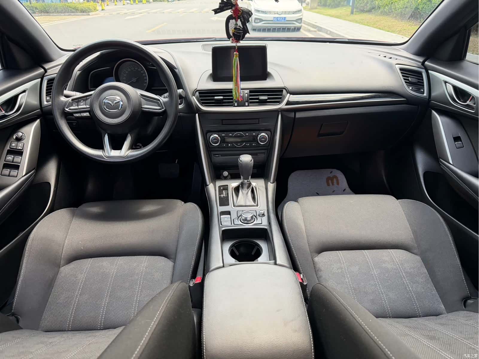 Mazda CX-4, 2018 13