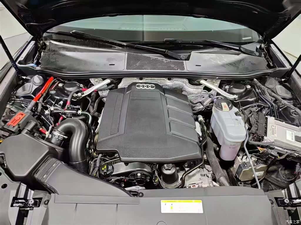Audi A6L, 2020 16