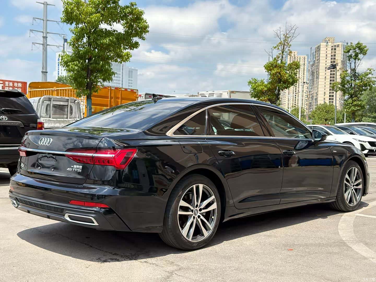Audi A6L, 2020 все фото