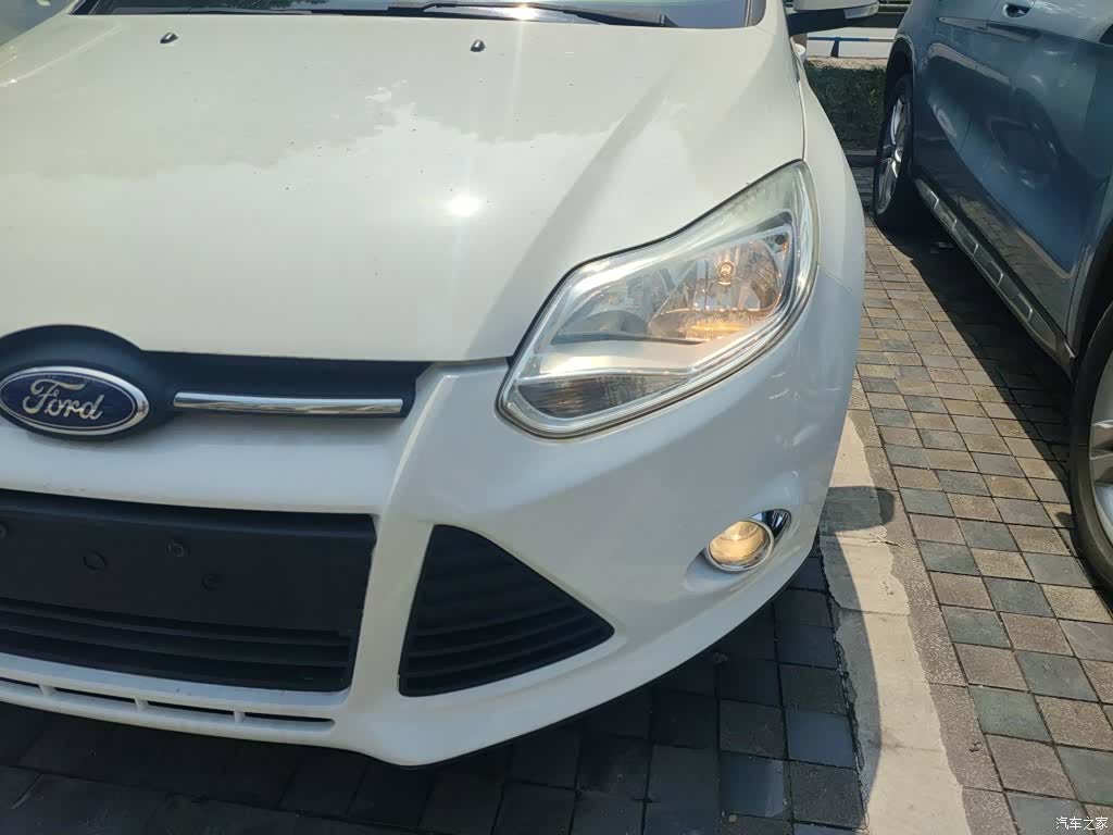 Ford Focus, 2015 18