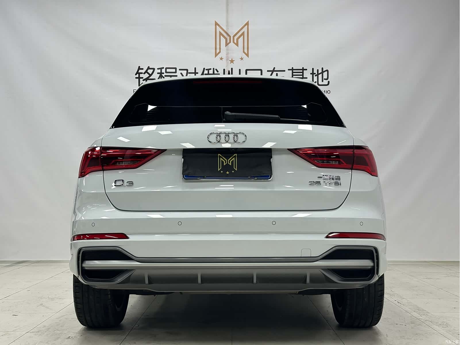 Audi Q3, 2022 все фото