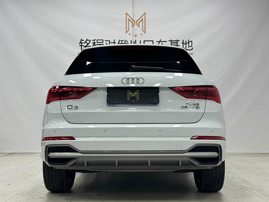 Audi Q3 2022, фото 5