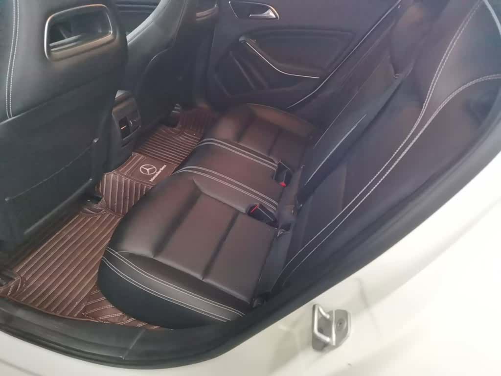 Mercedes-Benz GLA, 2016 17