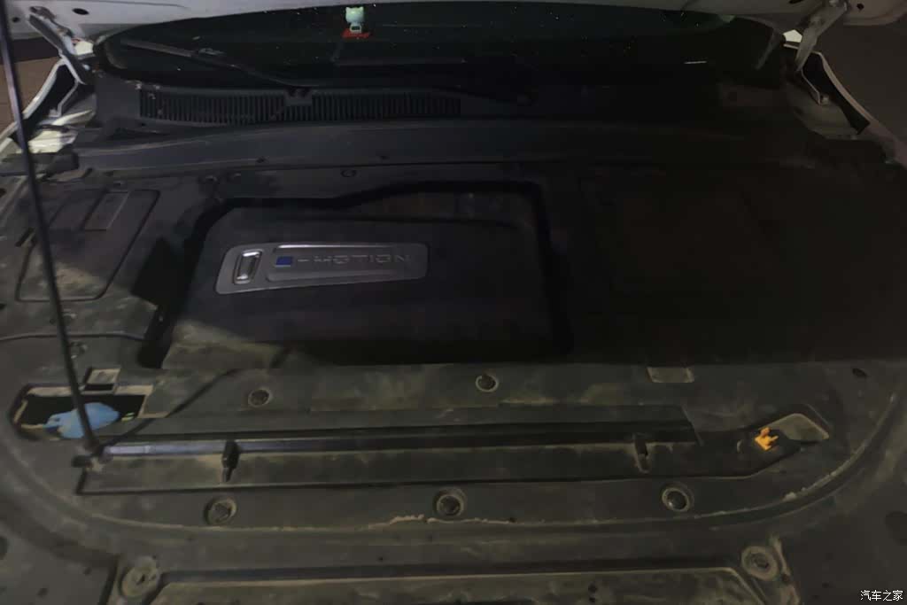 Bestune T77, 2020 10