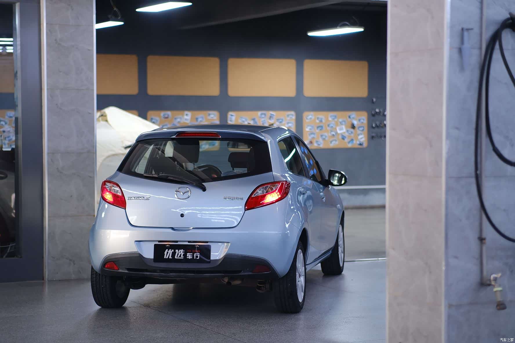 Mazda 2, 2011 12