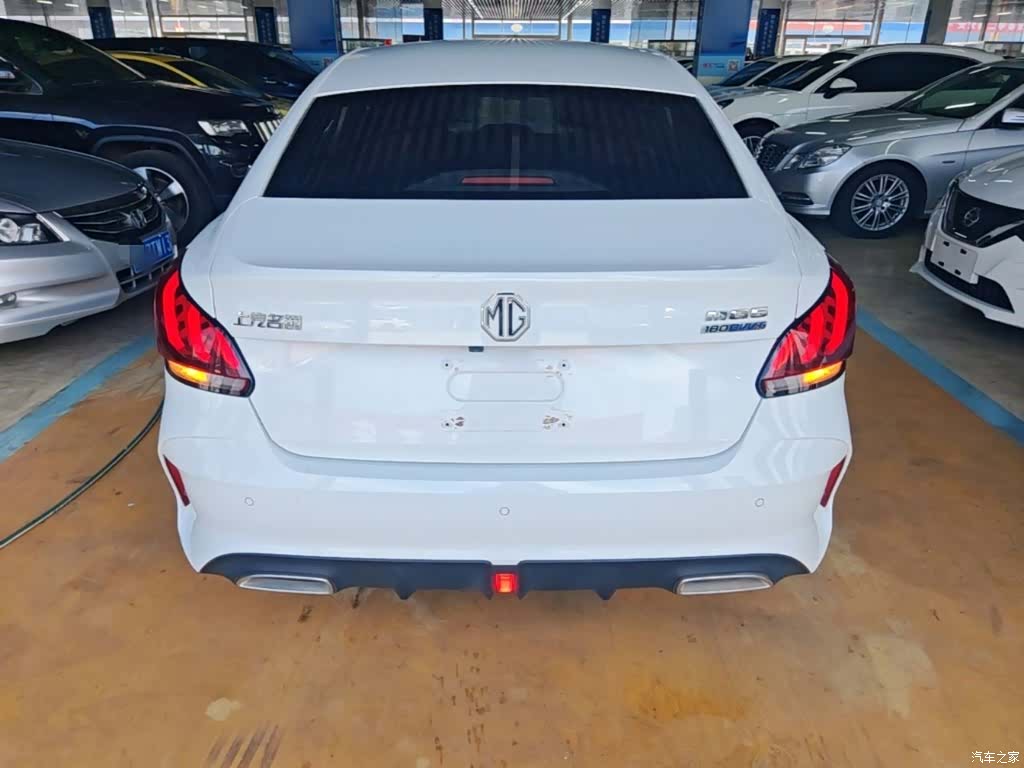 MG MG5, 2022 6