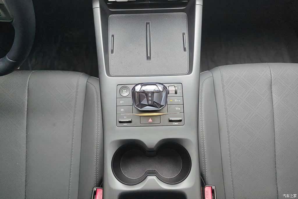 BYD Qin, 2025 16