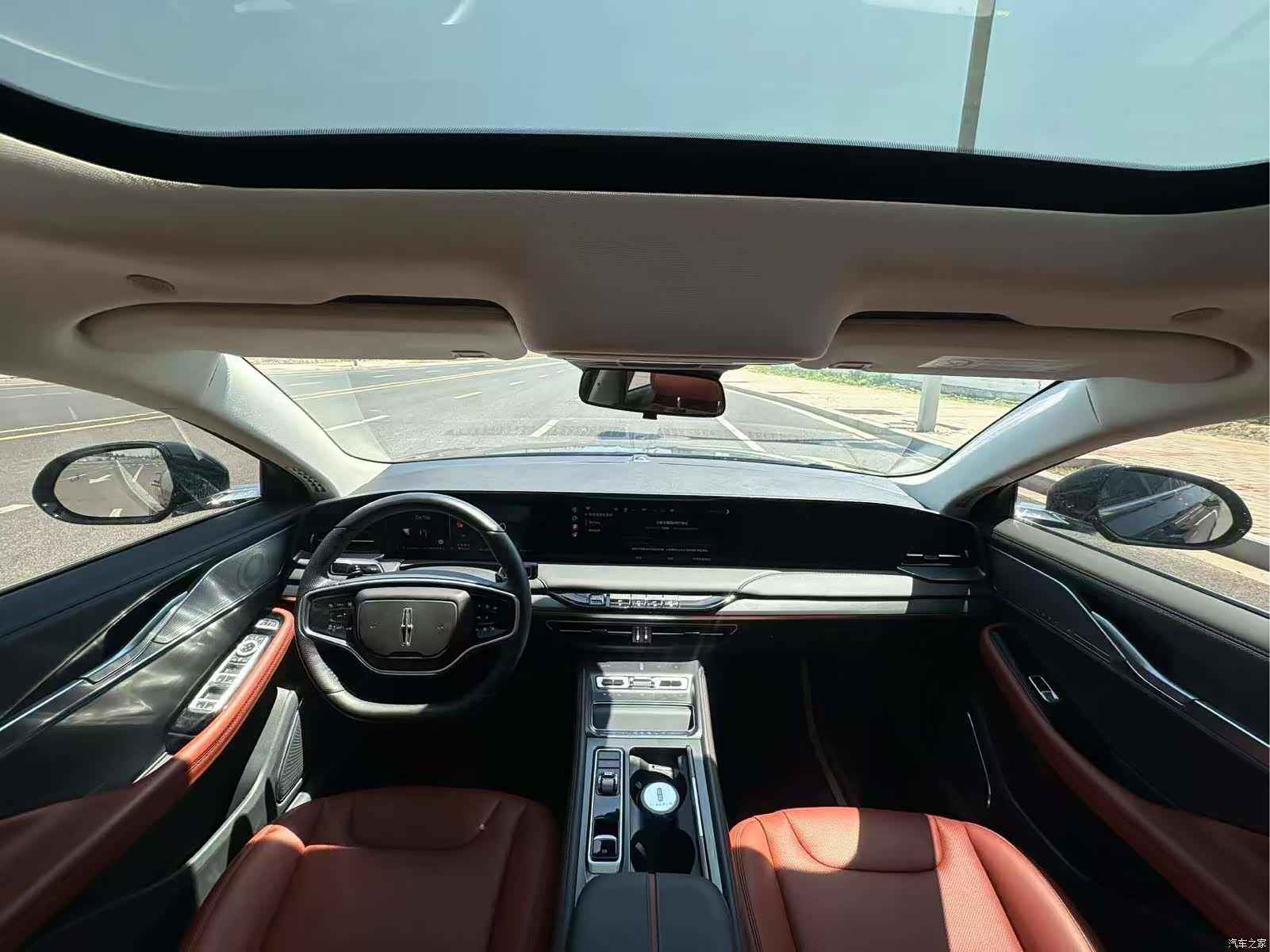 Lincoln Z, 2025 все фото