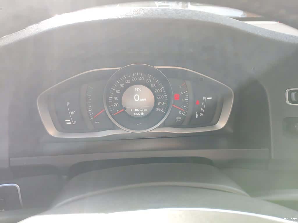 Volvo V60, 2015 8