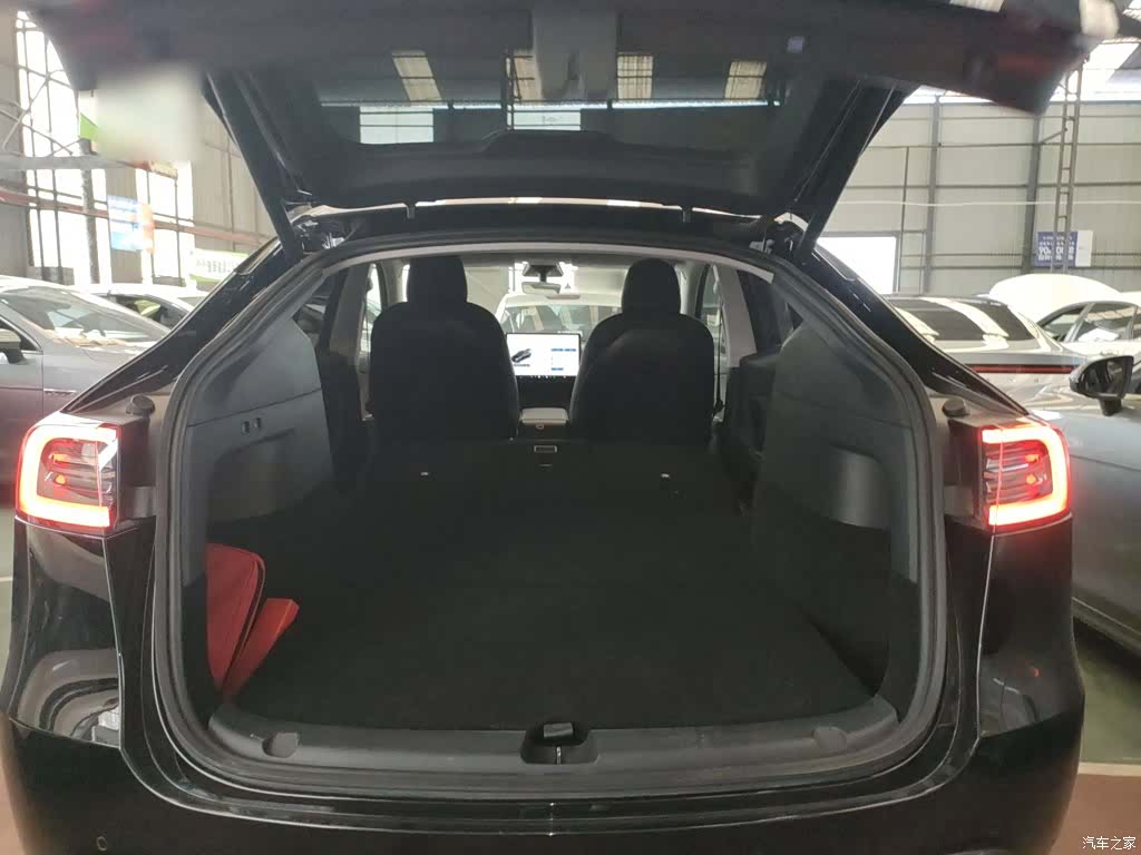 Tesla Model Y, 2021 15