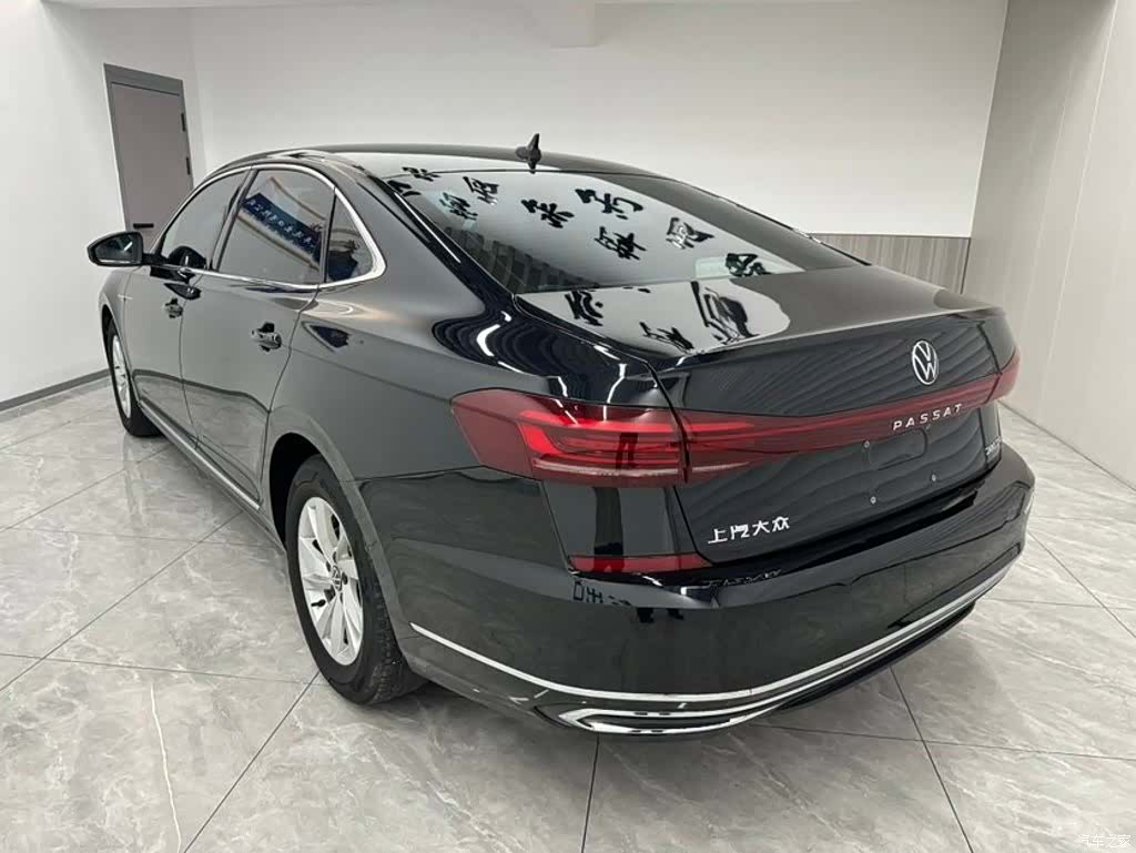 Volkswagen Passat, 2023 6