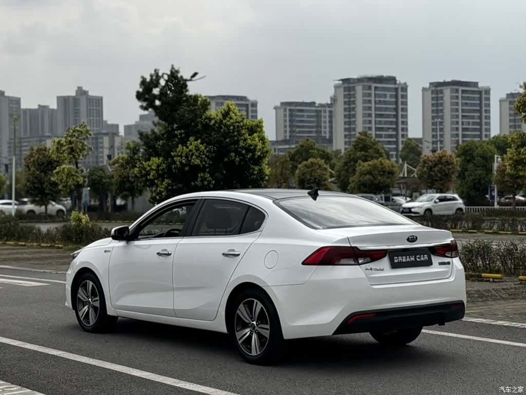 Kia GLS, 2019 23