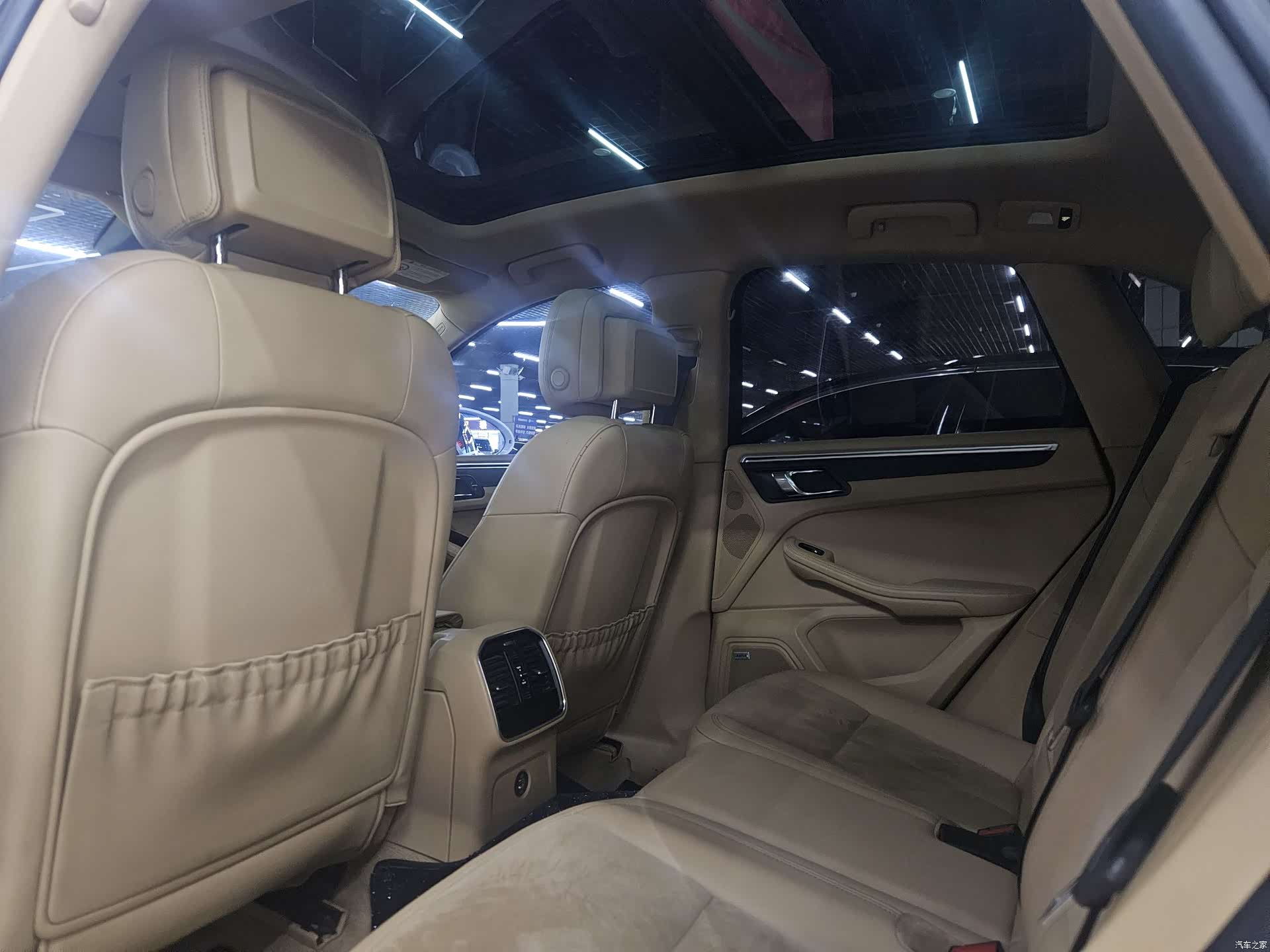 Porsche Macan, 2016 все фото