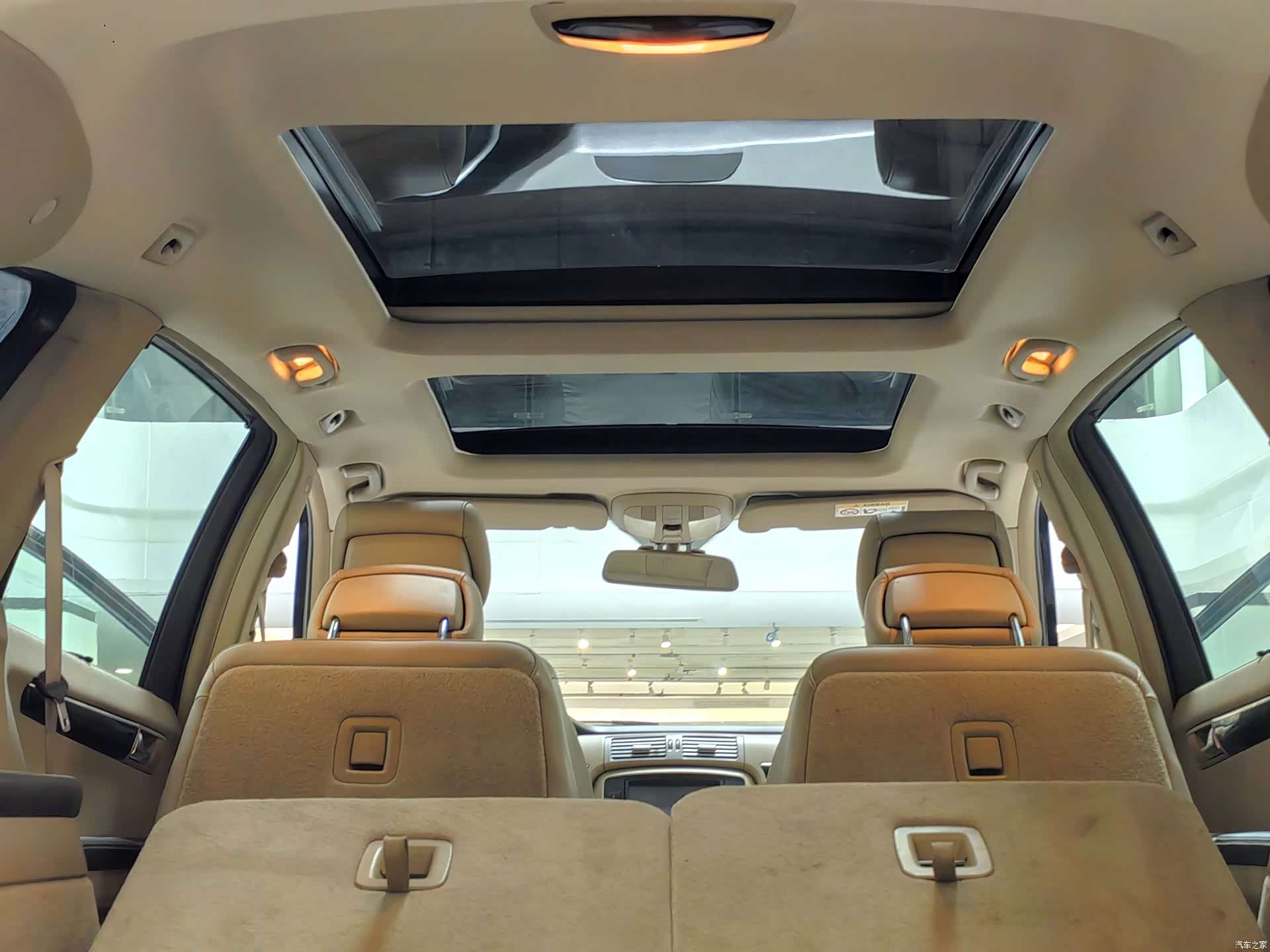 Mercedes-Benz R-Class, 2016 9