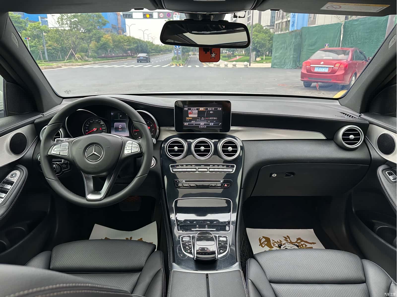 Mercedes-Benz GLC, 2016 10