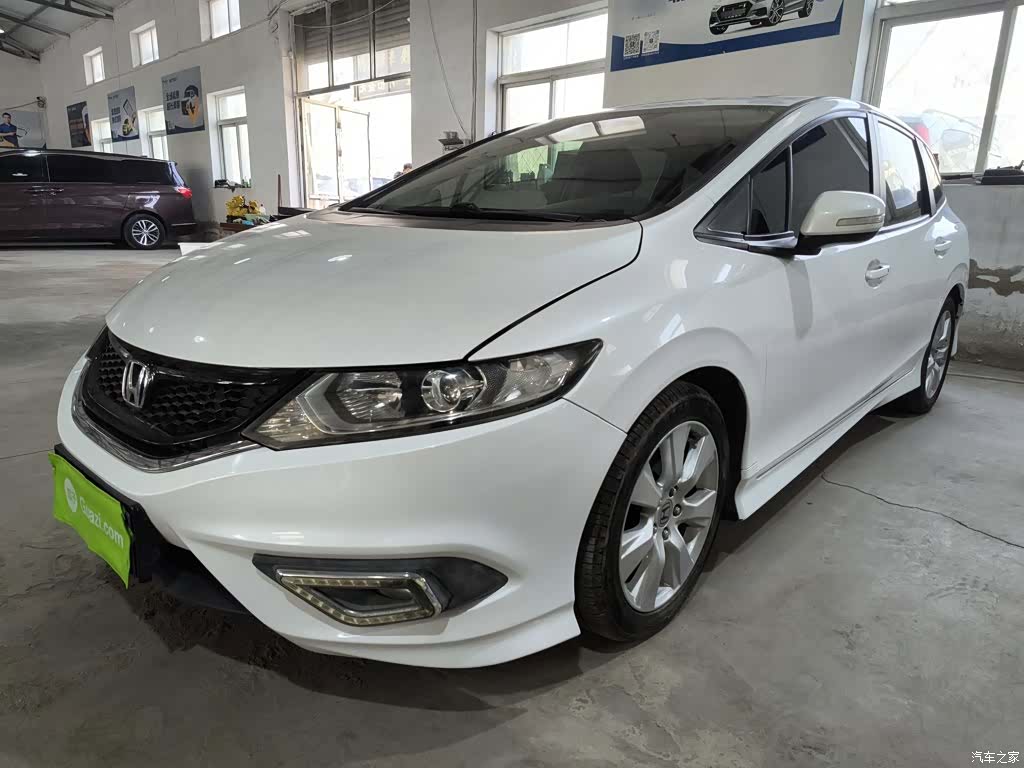 Honda Jade, 2017 1