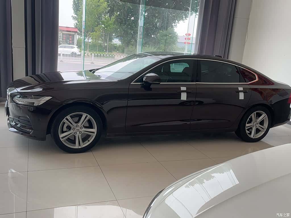 Volvo S90, 2017 4