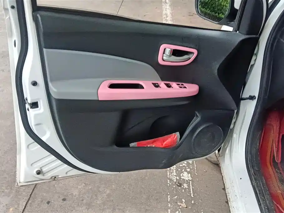 Changan Benben E-Star