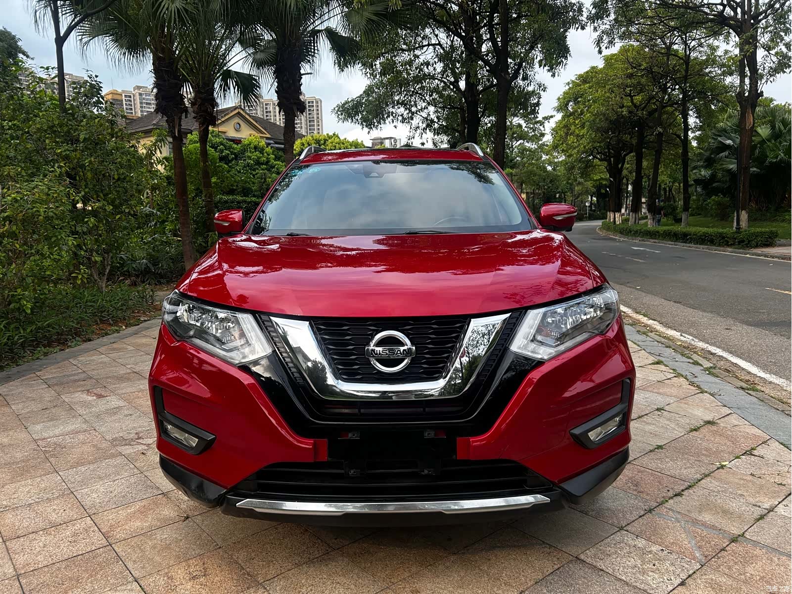 Nissan X-Trail, 2017 1