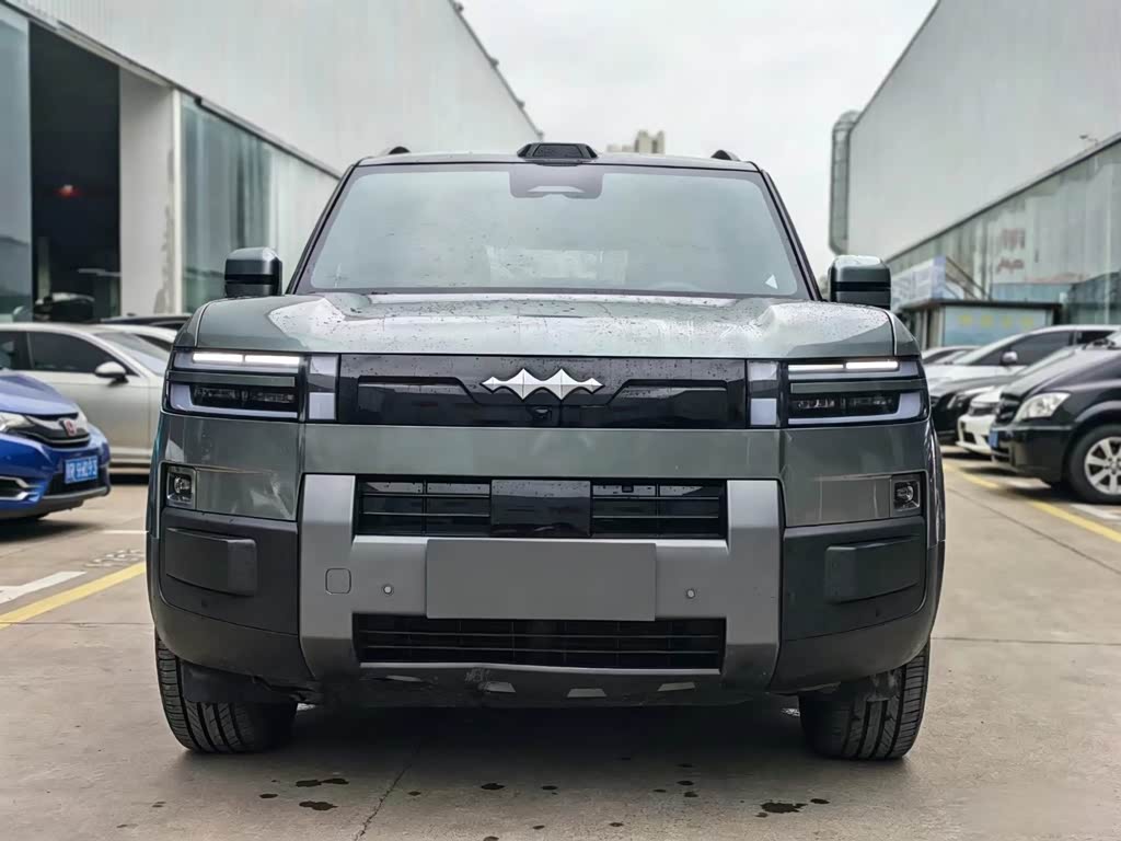 Fangchengbao Leopard 7 7 2026 EV 675KM