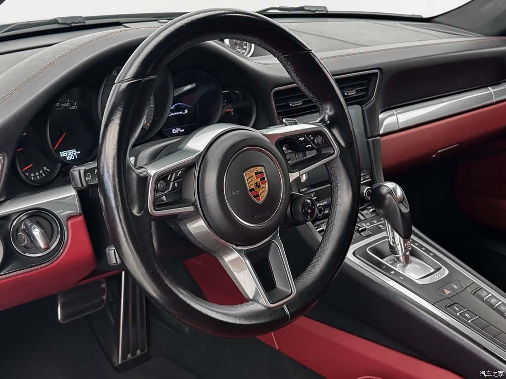 Porsche 911, 2019 11