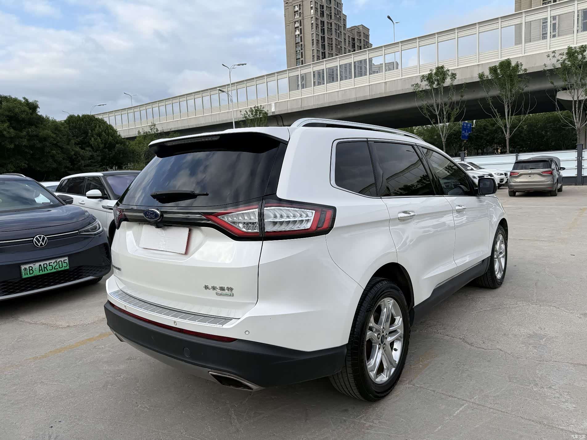 Ford Edge, 2016 11