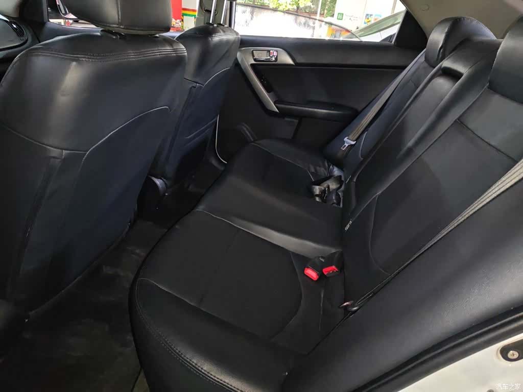 Kia GLS, 2014 13