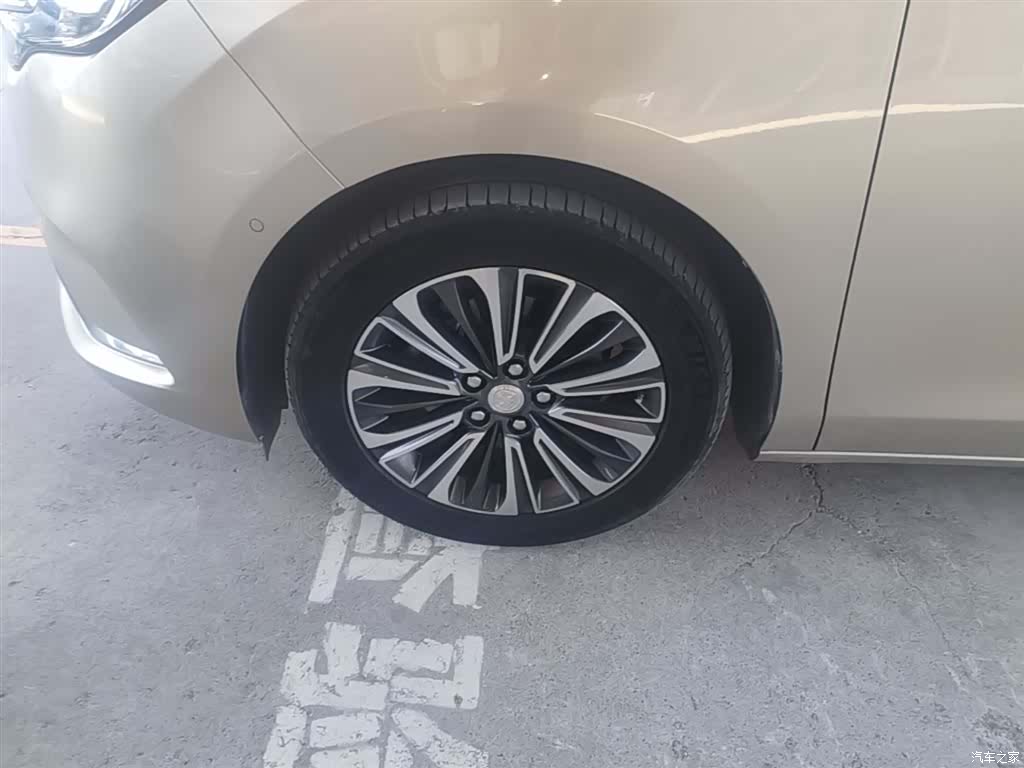 Buick GL8, 2021 23