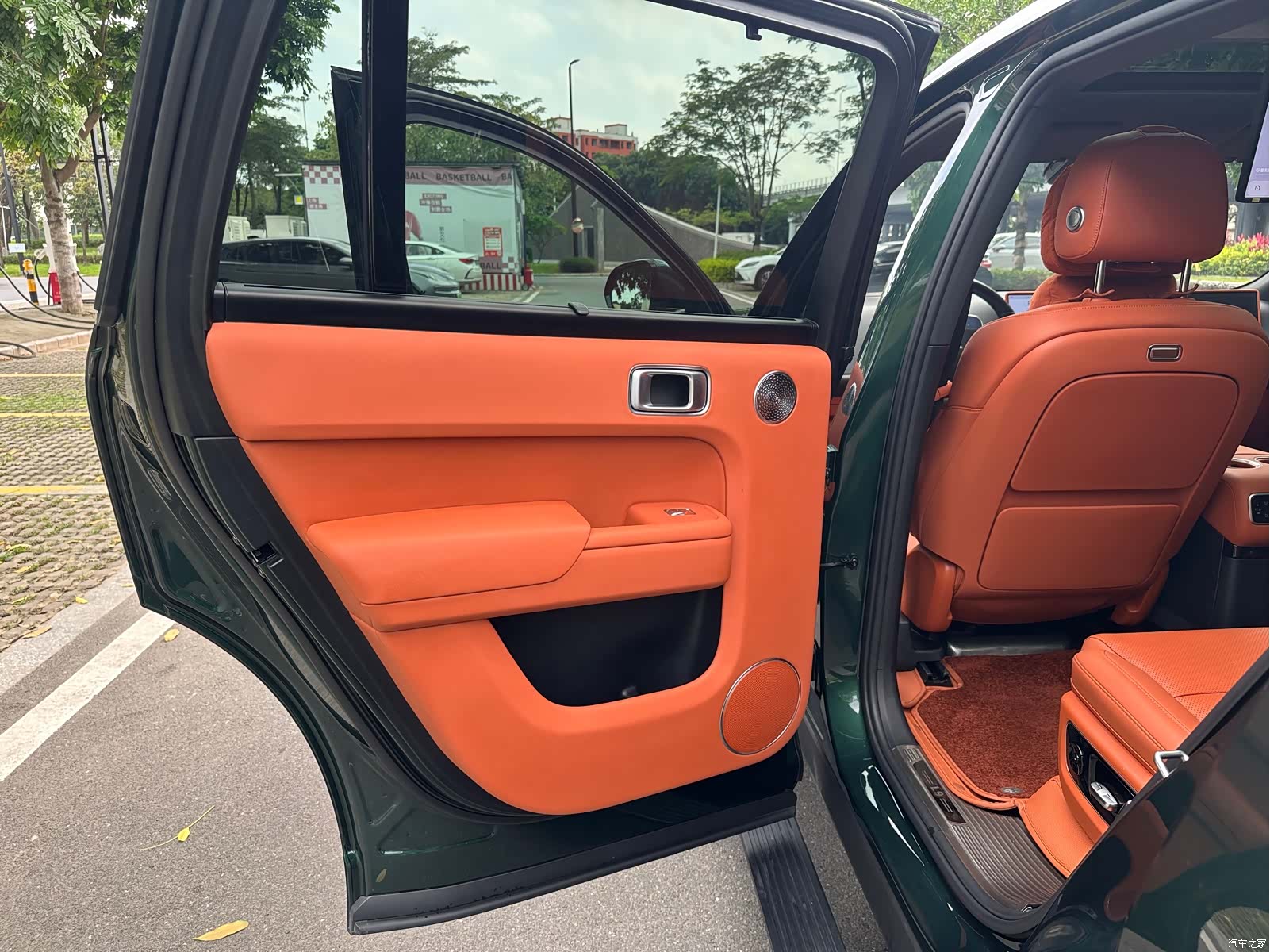 Li Auto L9, 2025 11