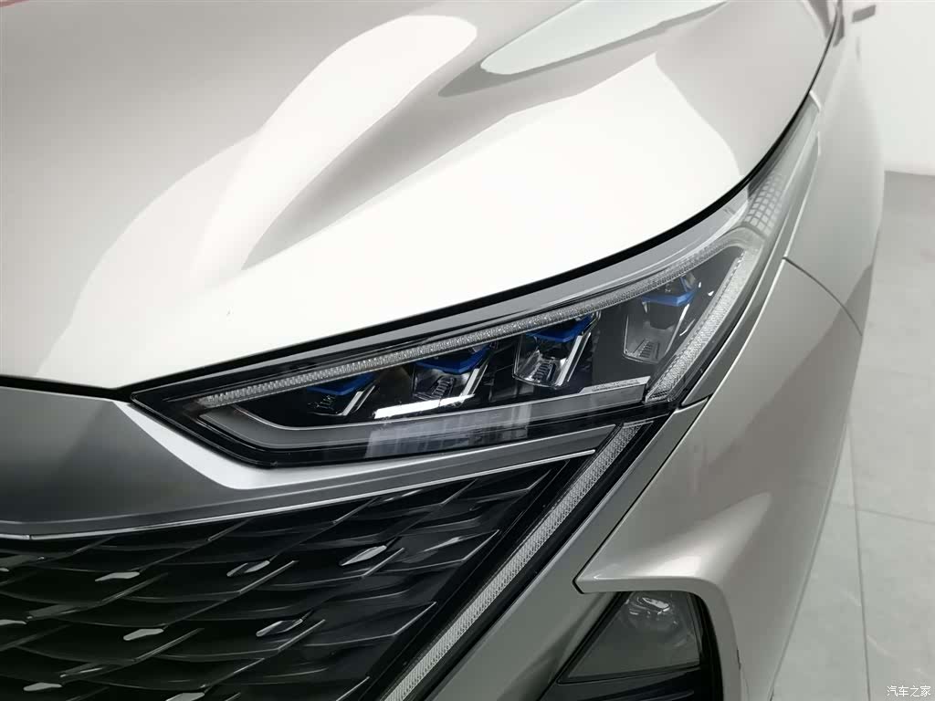 Roewe RX9, 2023 7