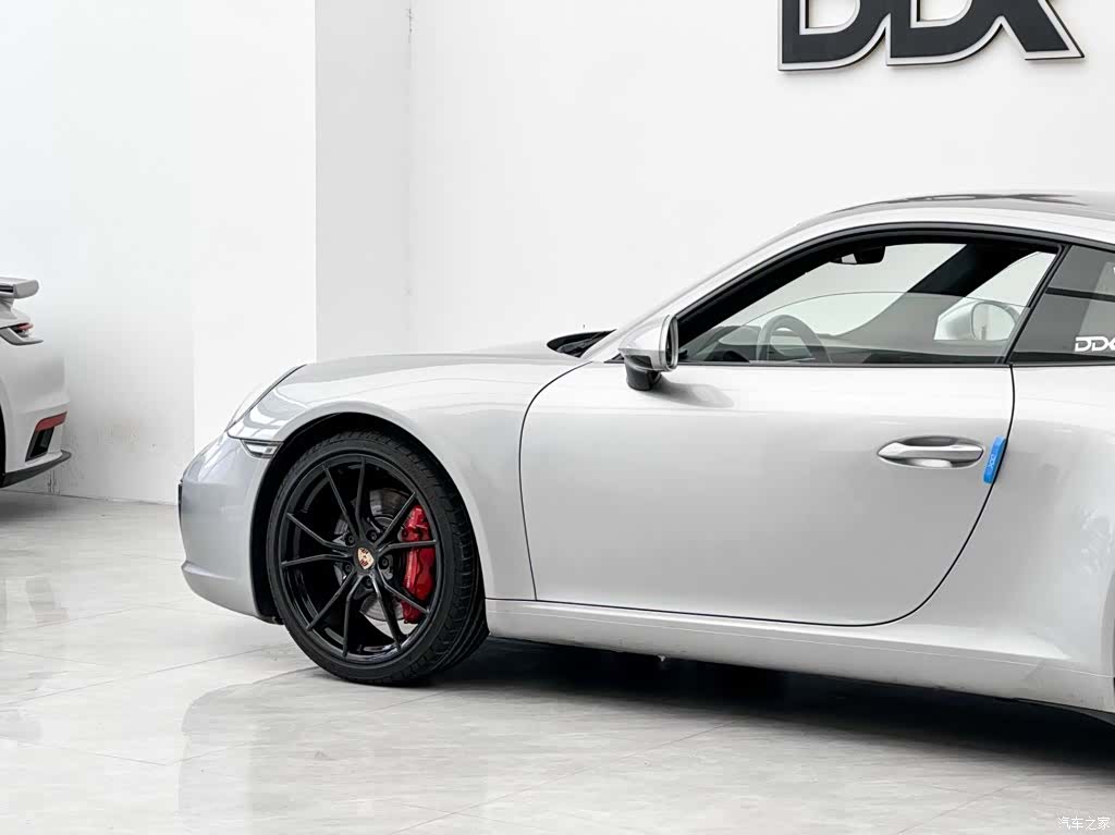 Porsche 911, 2019 9
