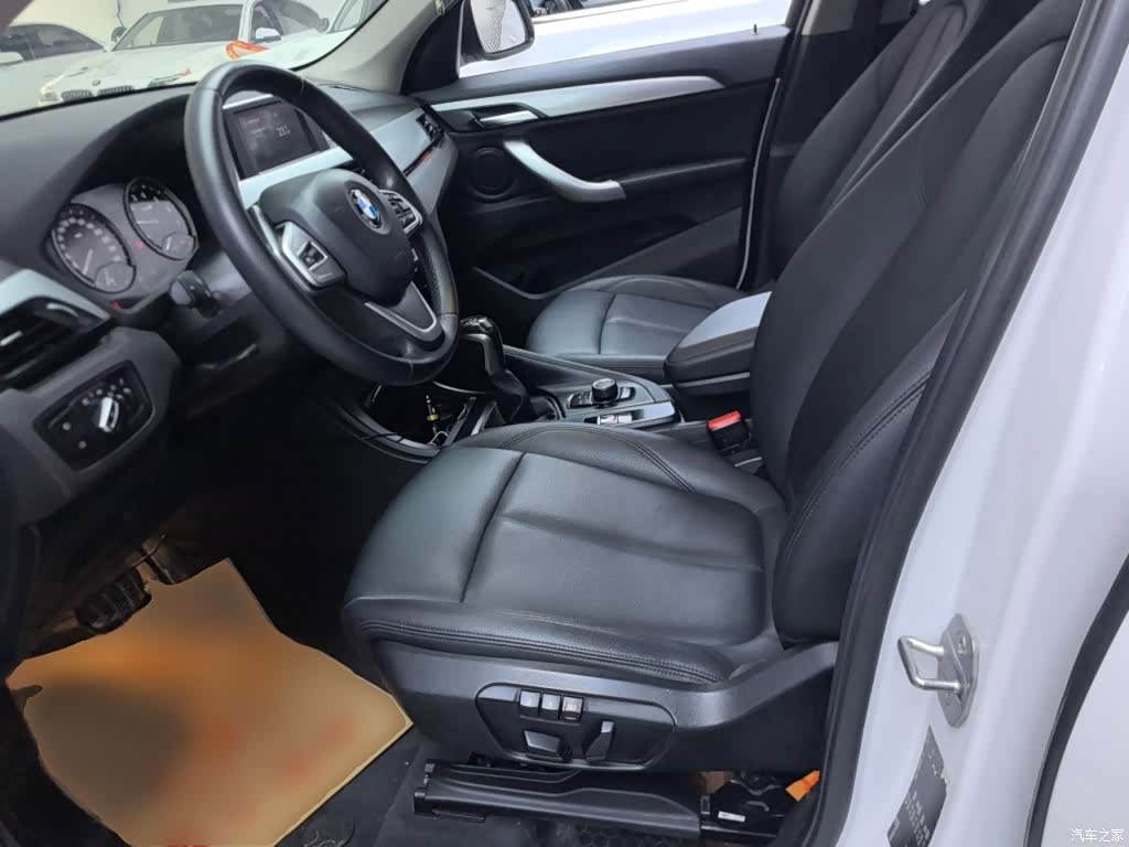 BMW X1, 2019 11