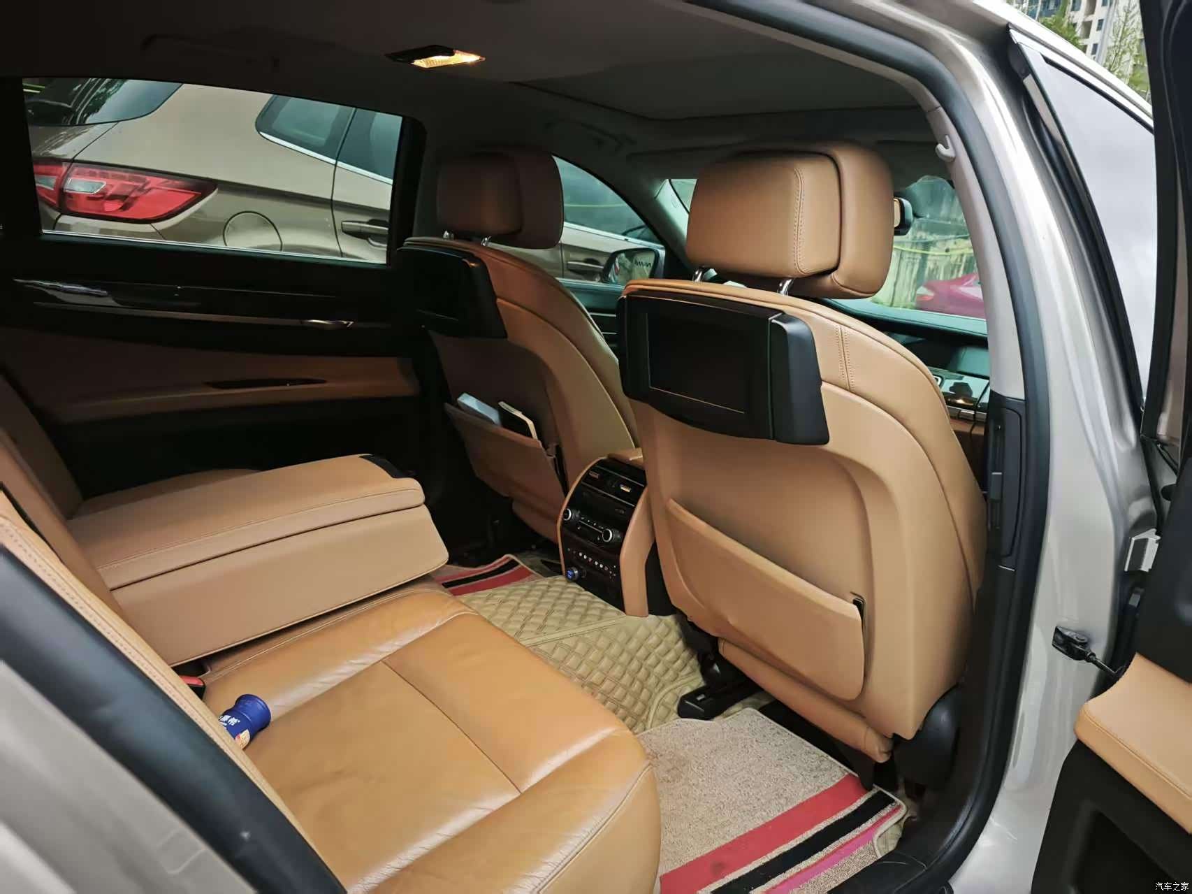 BMW 7 Series, 2013 8