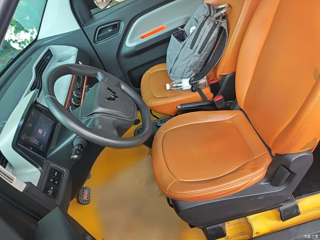 Wuling MINIEV, 2020 11