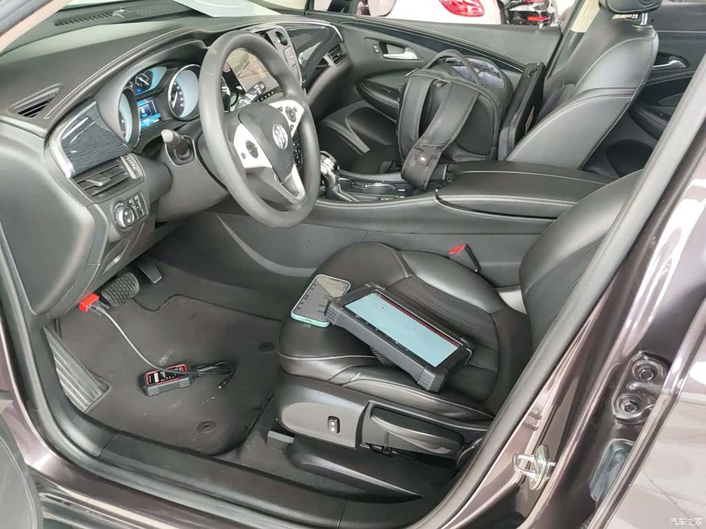 Buick Envision Plus, 2017 9