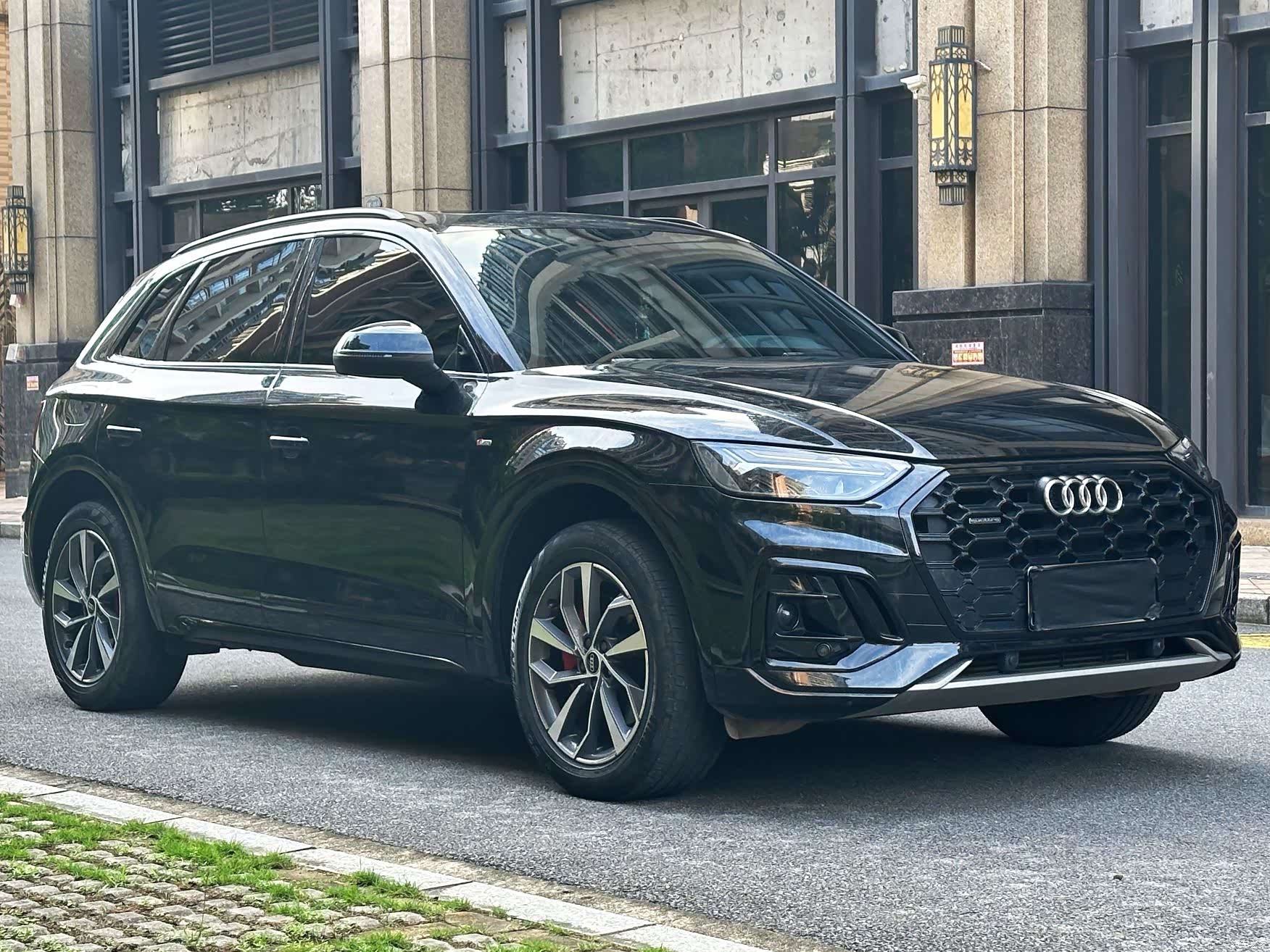 Audi Q5L, 2024 все фото
