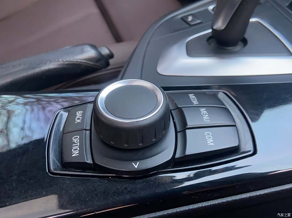 BMW 3 Series, 2018 21