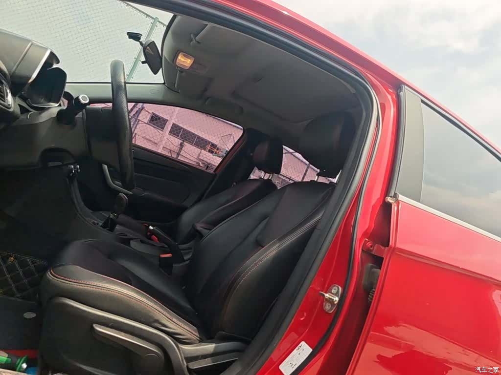 Chery 5, 2017 15