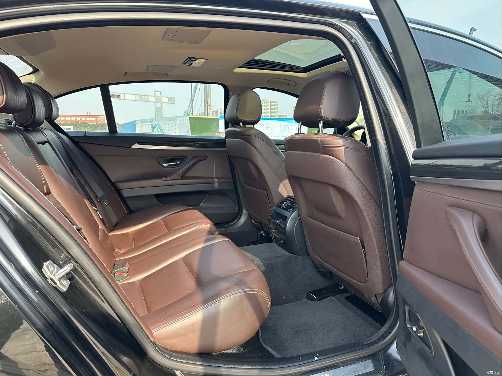 BMW 5 Series, 2014 10