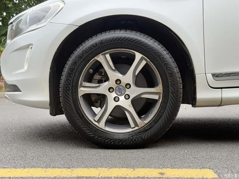 Volvo XC60, 2013 15