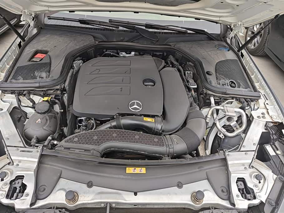 Mercedes-Benz CLS Mercedes-Benz CLS