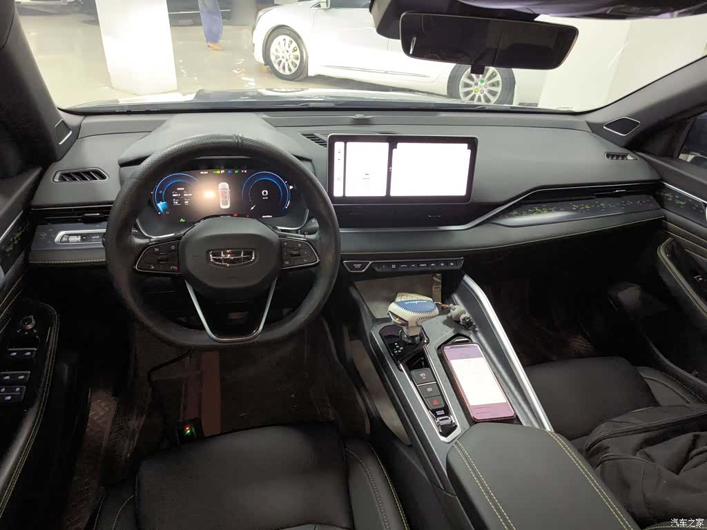 Geely Preface, 2024 10