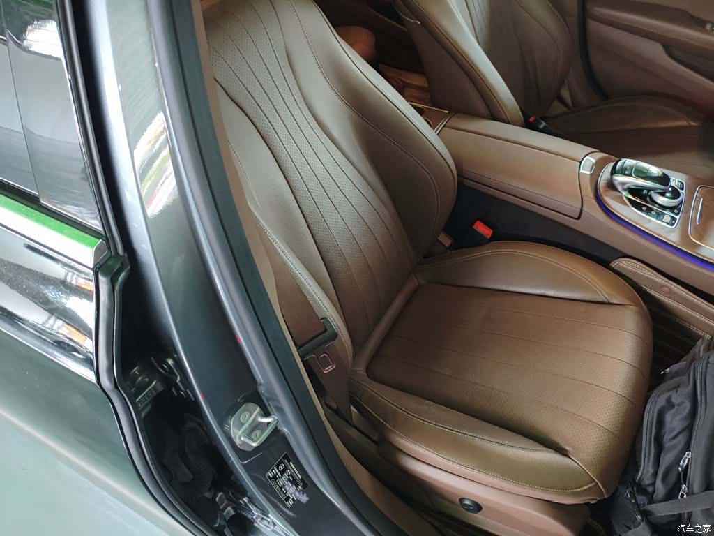 Mercedes-Benz E-Class, 2018 23