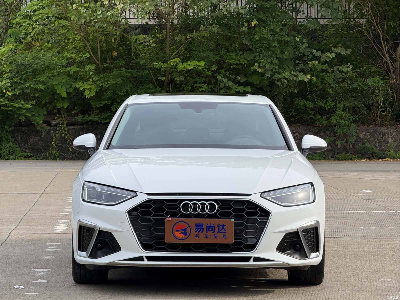 Audi A4L, 2022 1