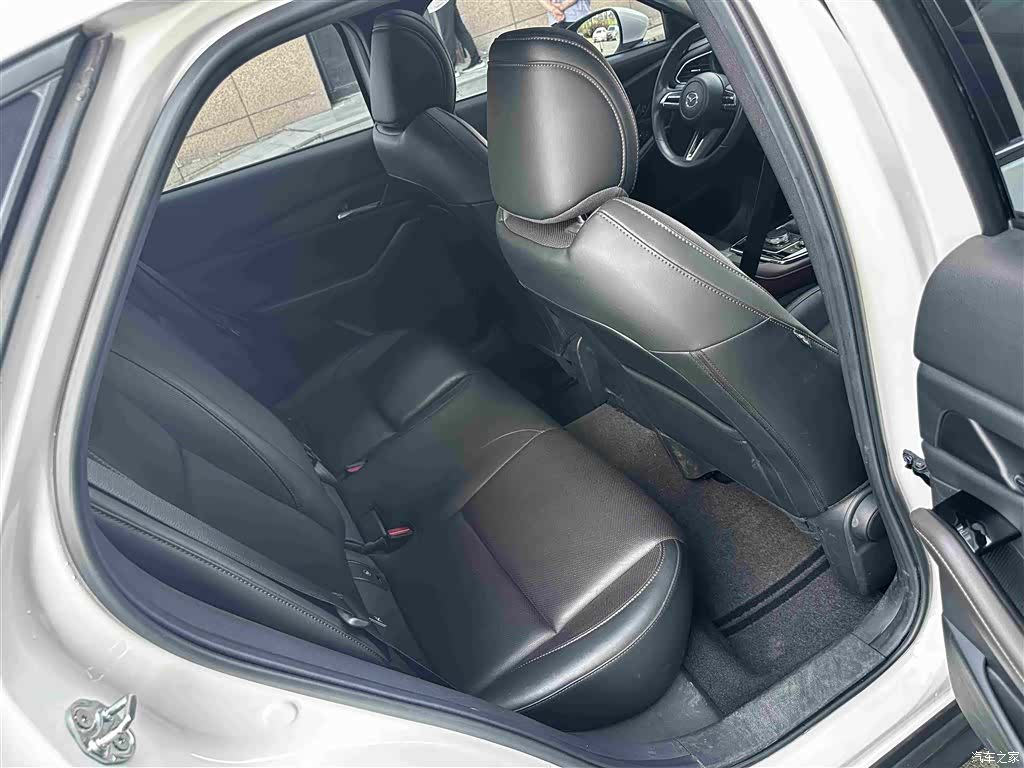 Mazda CX-30, 2021 14