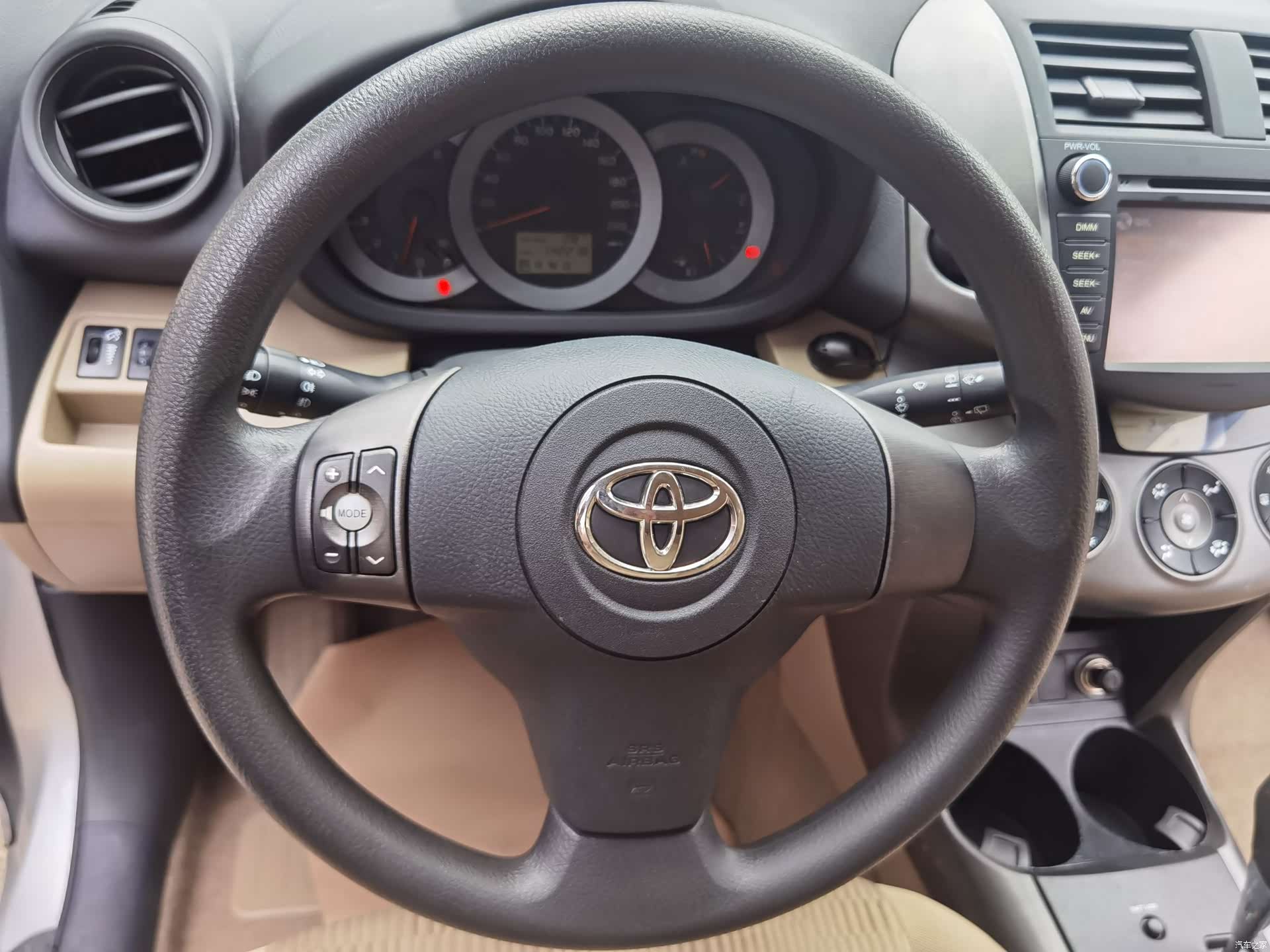 Toyota RAV4, 2012 7
