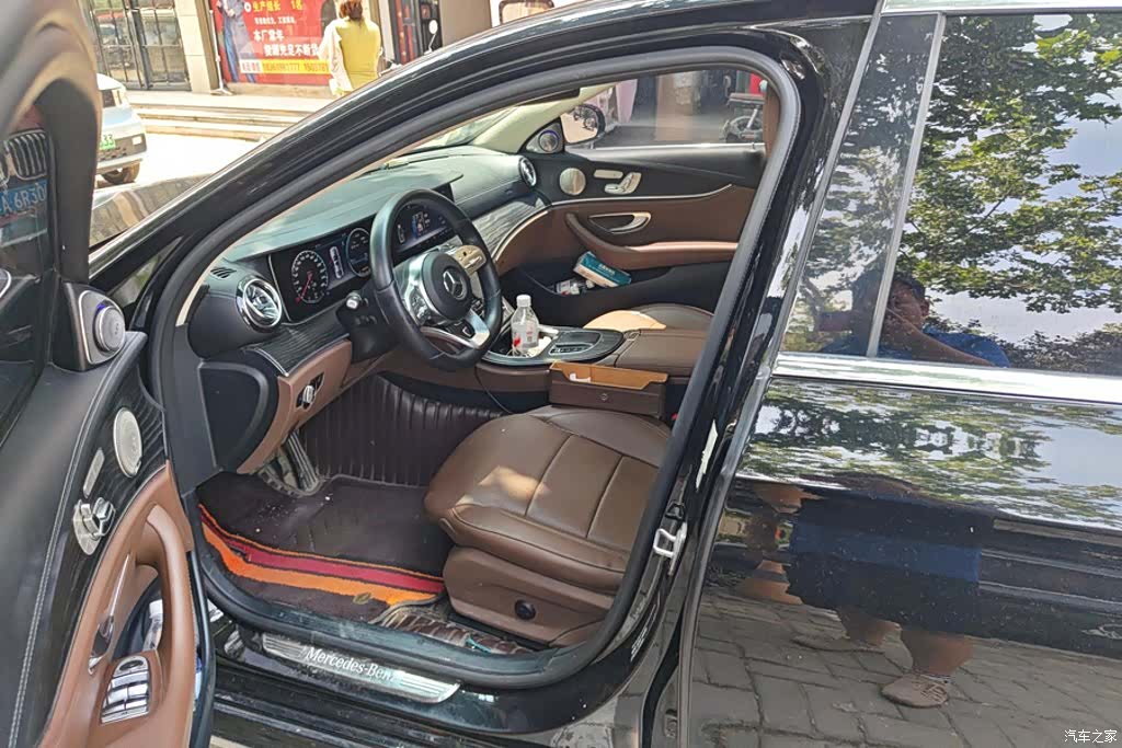 Mercedes-Benz E-Class, 2019 9