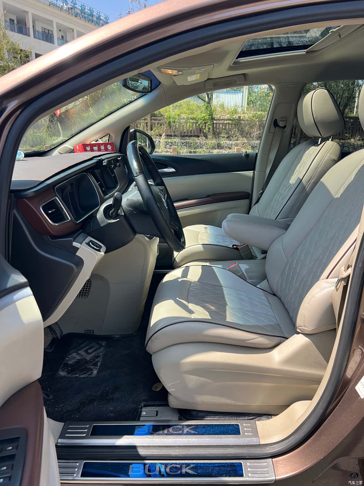 Buick GL8, 2019 7